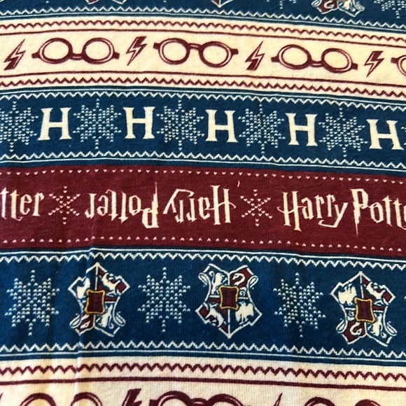 Harry Potter long sleeve shirt size large - Picture 2 of 4